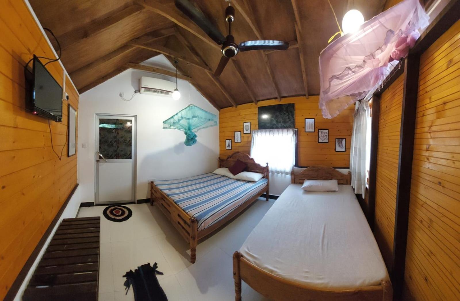 Dot Bey Beach Cabana Trincomalee Esterno foto